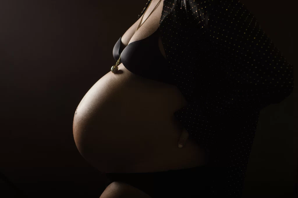 Stunning Glamour Maternity Boudoir Shoot in Vancouver - Celebrate Your Motherhood in Style 51
